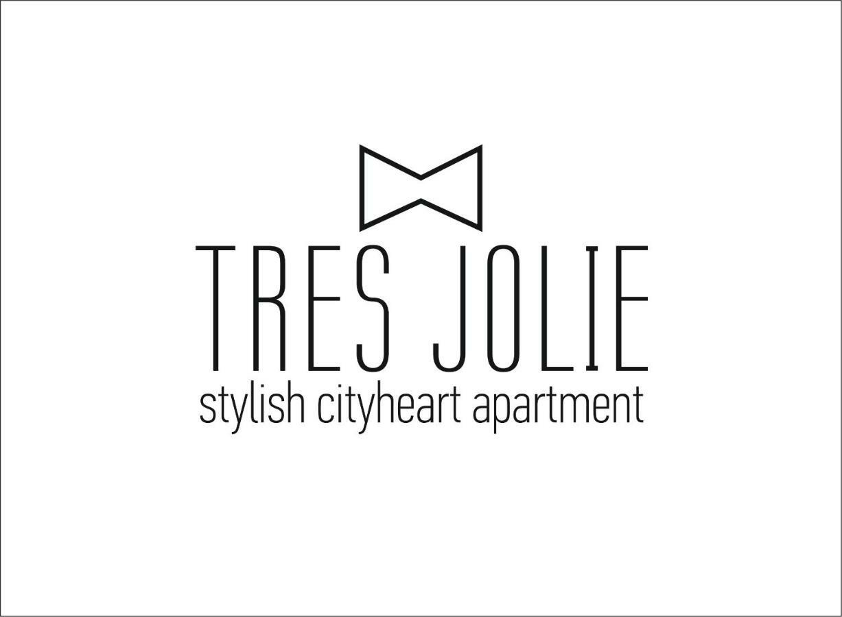 Tres Jolie - Stylish Cityheart Apartment 罗希姆诺 外观 照片